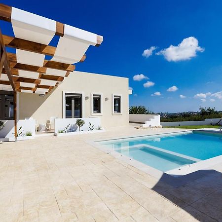 Aerin Villa, a Sublime Sanctuary Roupai Esterno foto